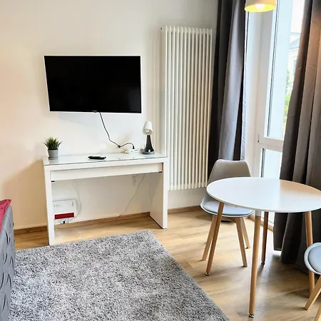 Studio Am Waldschloesschen Mit Kueche Und Netflix Drezno Zewnętrze zdjęcie